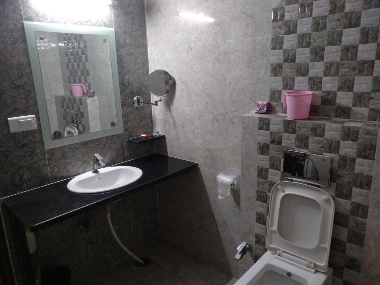 Hotel Rb Palace Dhaulpur Εξωτερικό φωτογραφία