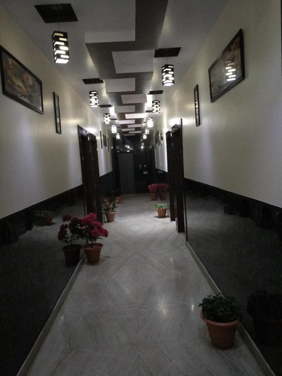 Hotel Rb Palace Dhaulpur Εξωτερικό φωτογραφία