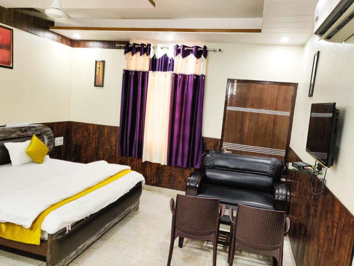 Hotel Rb Palace Dhaulpur Εξωτερικό φωτογραφία