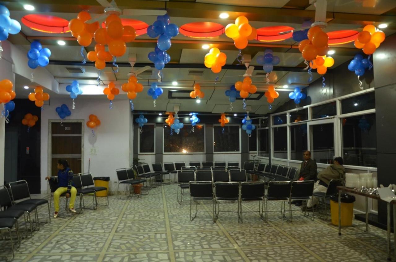 Hotel Rb Palace Dhaulpur Εξωτερικό φωτογραφία