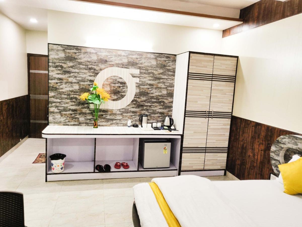 Hotel Rb Palace Dhaulpur Εξωτερικό φωτογραφία